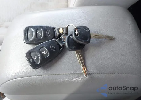 2009 Hyundai Santa Fe Gls из США, поврежденный, VIN 5NMSG13D09H233611